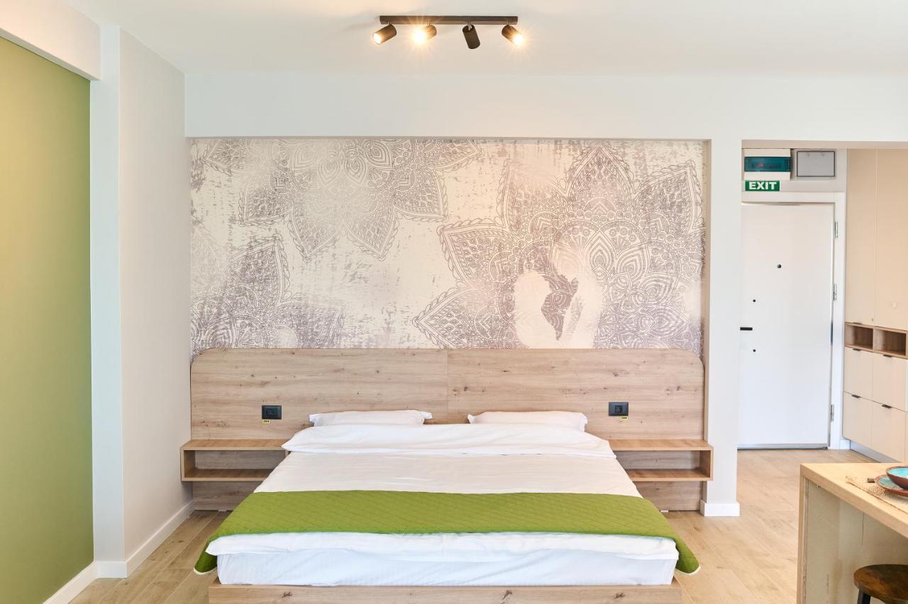Studio Cornelia Seaview Spa&Pool In Infinity Beach Resort Mamaia Exterior foto